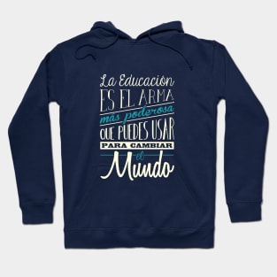 El arma más poderosa Hoodie